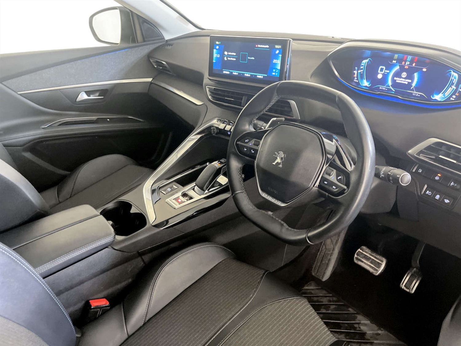 Used Peugeot 3008 2023 for sale - 77720511: Photo 15