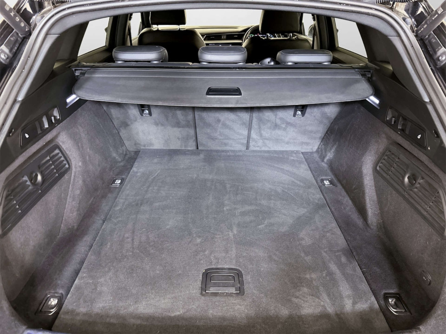 Used Audi e-tron 2021 for sale - 77185833: Photo 15