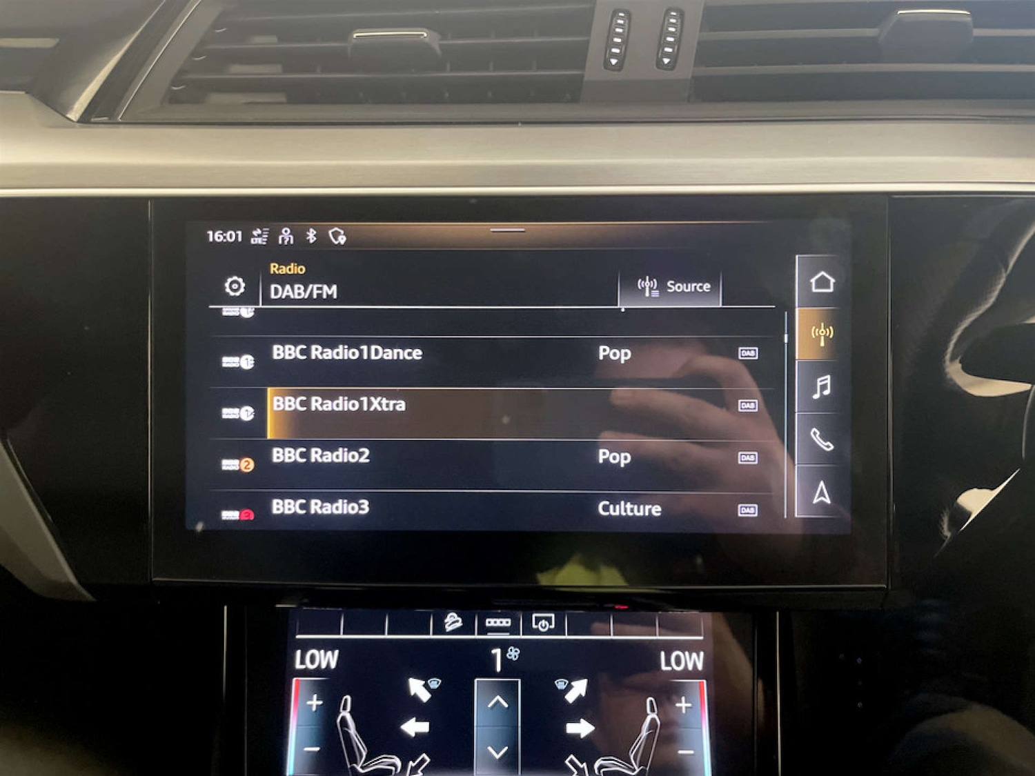 Used Audi e-tron 2021 for sale - 77185833: Photo 23