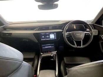 Used Audi e-tron 2021 for sale - 77185833: Photo