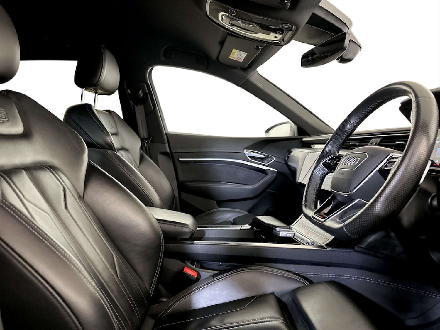 Used Audi e-tron 2022 for sale - 77474634: Photo 13