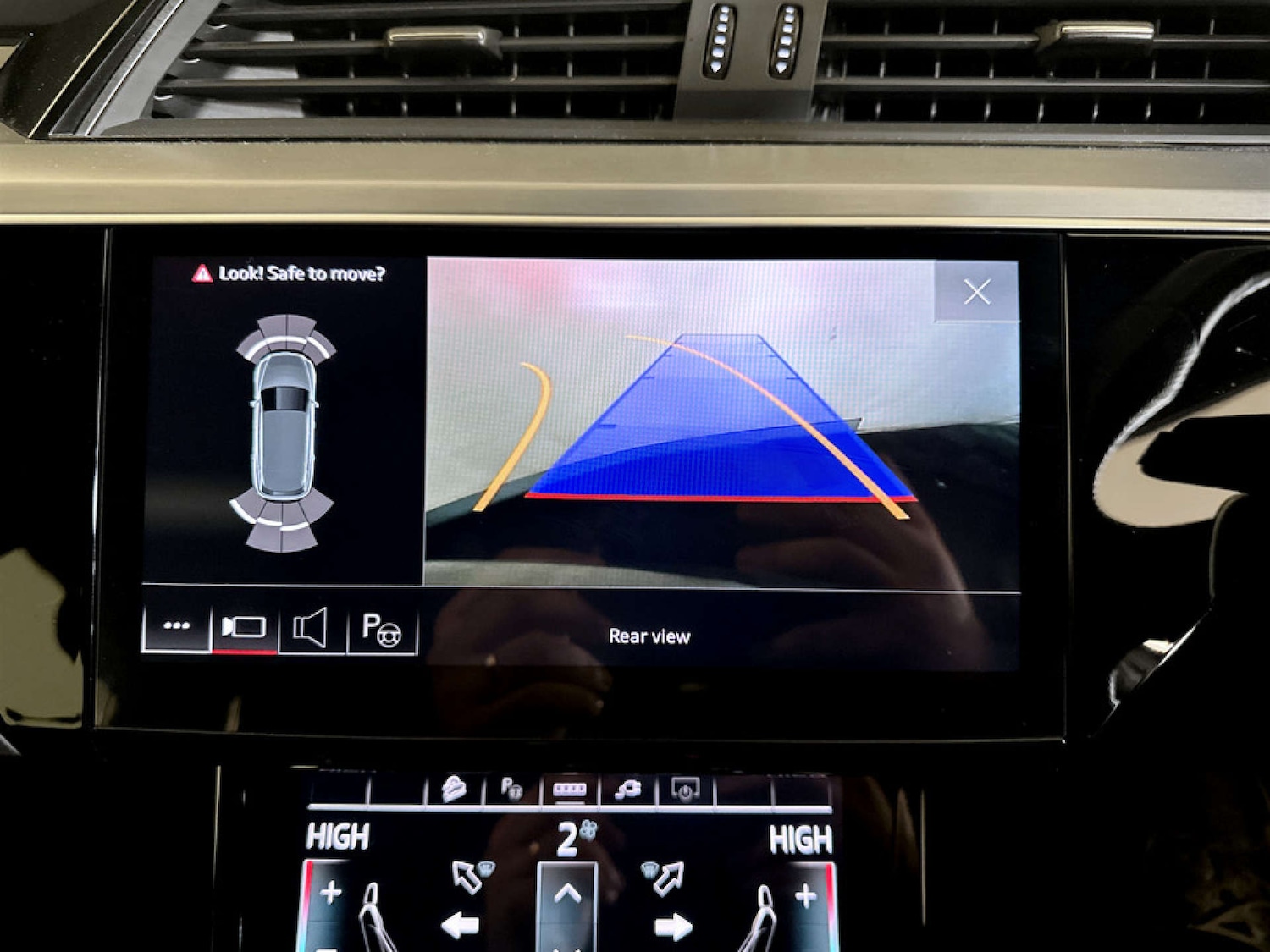 Used Audi e-tron 2022 for sale - 77474634: Photo 20