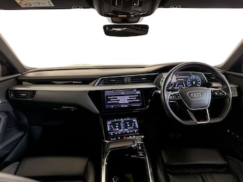 Used Audi e-tron 2022 for sale - 77474634: Photo