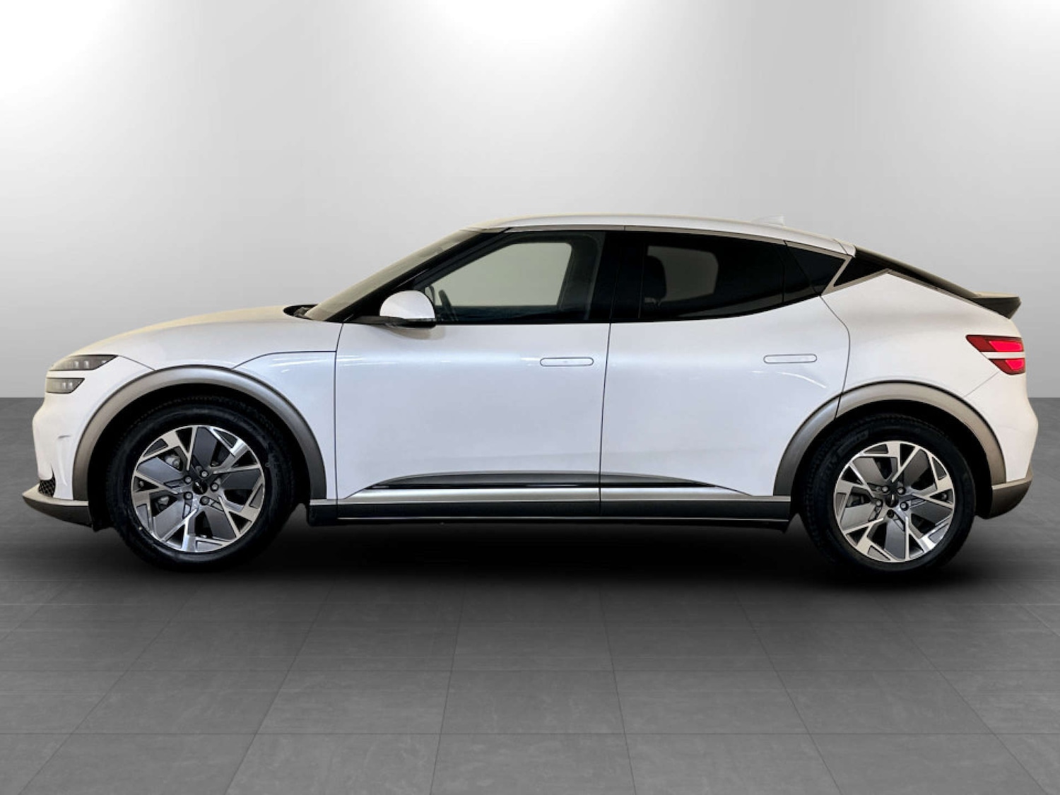 Used Genesis GV60 2022 for sale - 77185873: Photo 7