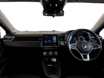 Used Renault Clio 2022 for sale - 79046991: Photo