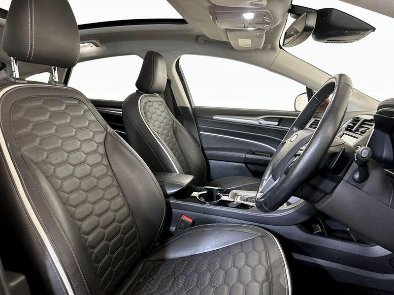 Used Ford Mondeo 2018 for sale - 76641135: Photo 13