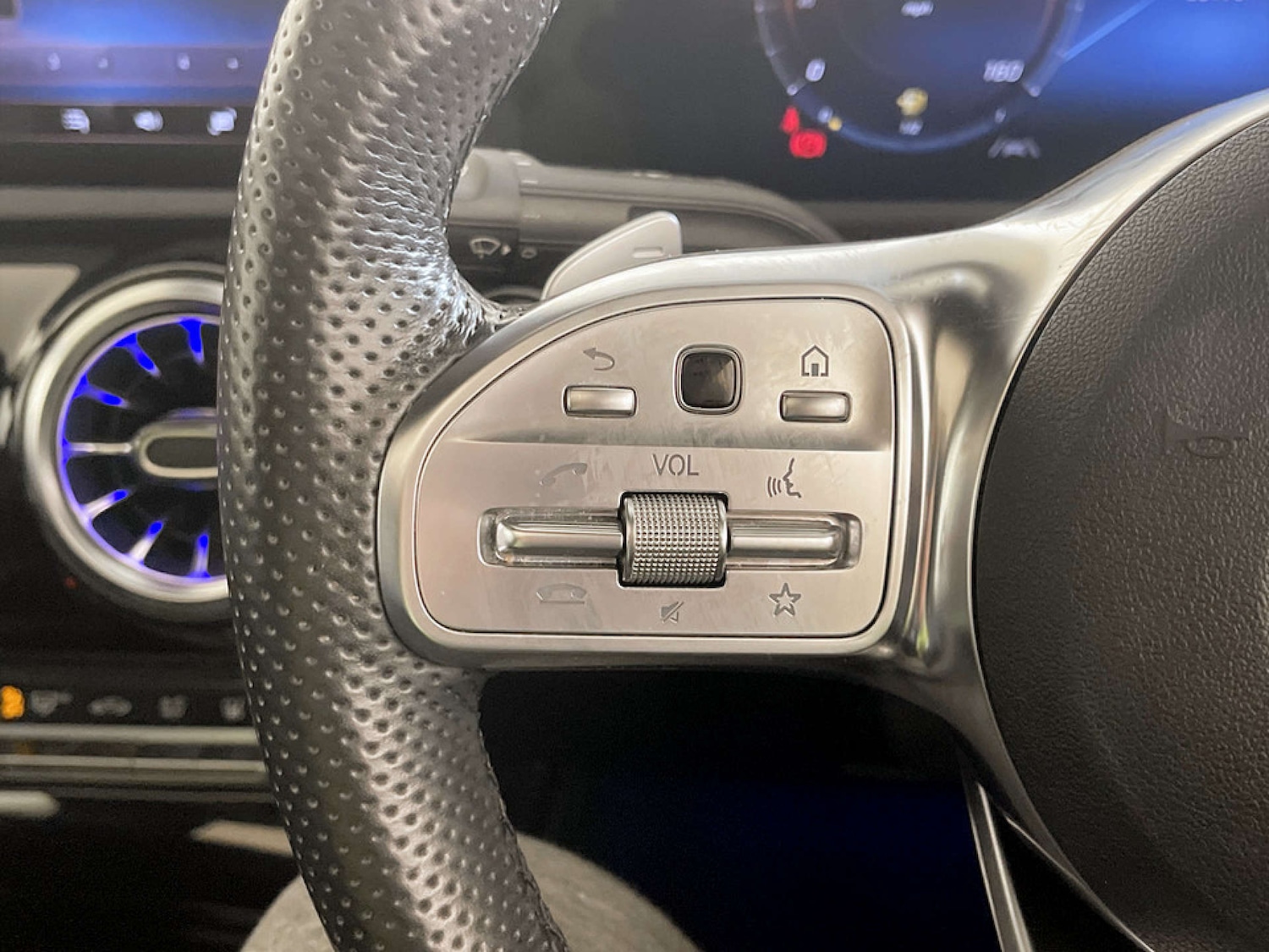 Used Mercedes-Benz CLA 2022 for sale - 77185889: Photo 19