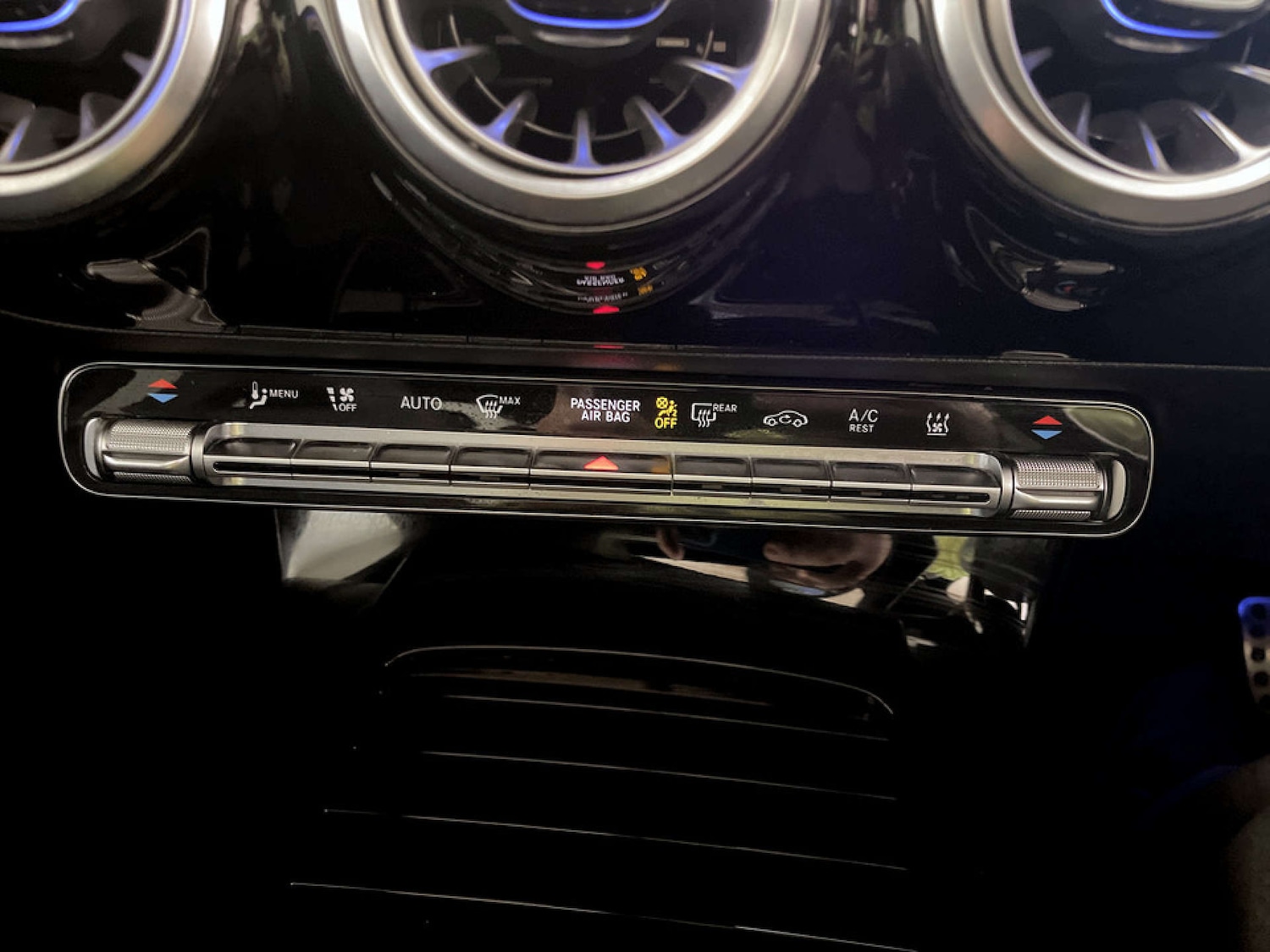 Used Mercedes-Benz CLA 2022 for sale - 77185889: Photo 28