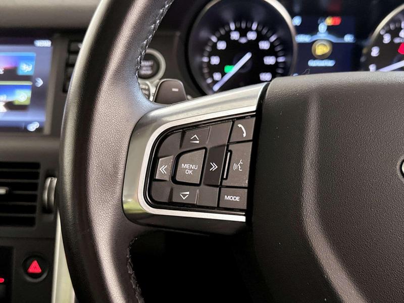 Used Land Rover Discovery Sport 2019 for sale - 76960939: Photo 18