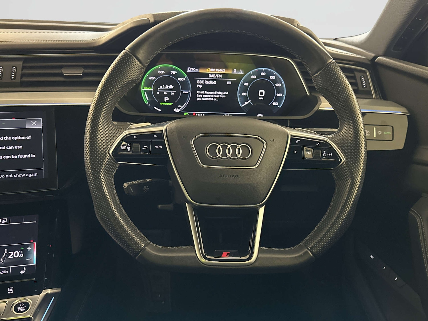 Used Audi e-tron 2023 for sale - 77945405: Photo 16