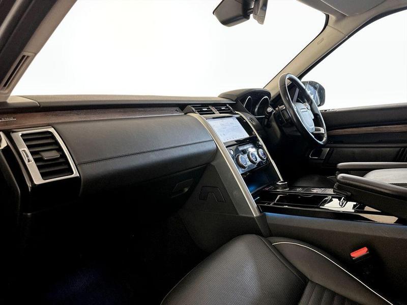 Used Land Rover Discovery 2017 for sale - 76461378: Photo 12