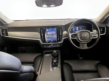 Used Volvo V90 2022 for sale - 76196675: Photo 3