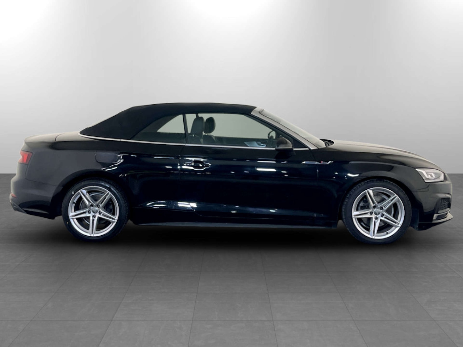 Used Audi A5 2018 for sale - 77734941: Photo 11