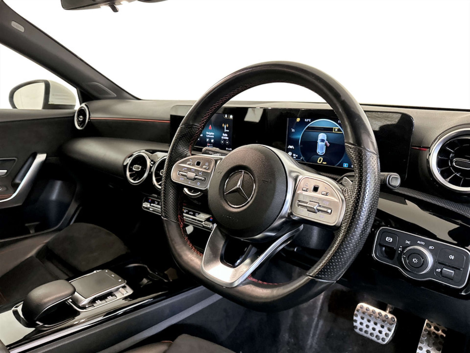 Used Mercedes-Benz A-Class 2018 for sale - 77452490: Photo 15