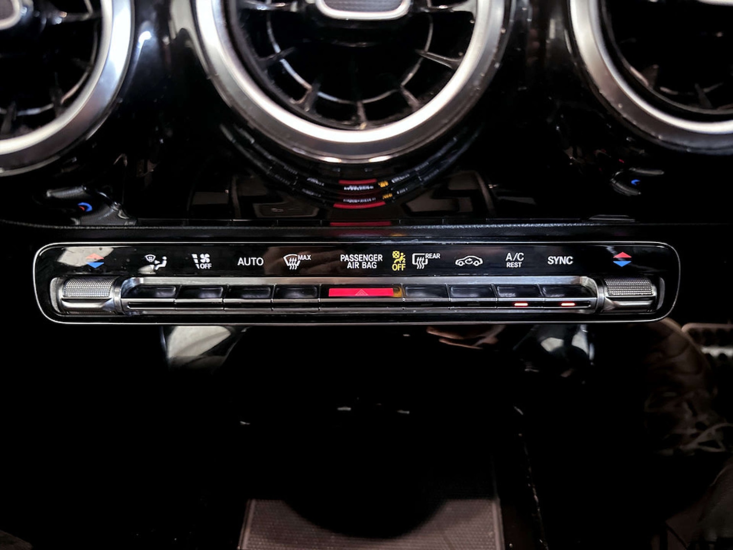 Used Mercedes-Benz A-Class 2018 for sale - 77452490: Photo 25