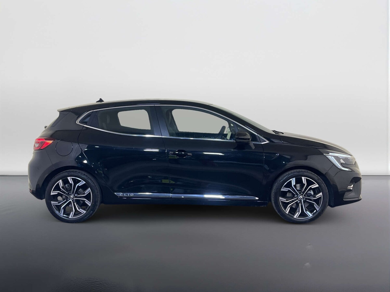 Used Renault Clio 2022 for sale - 78152370: Photo 11