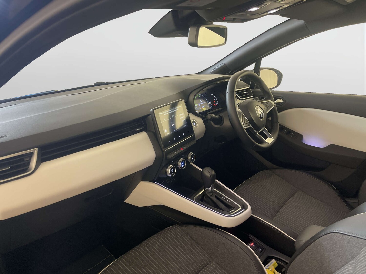 Used Renault Clio 2022 for sale - 78152370: Photo 12