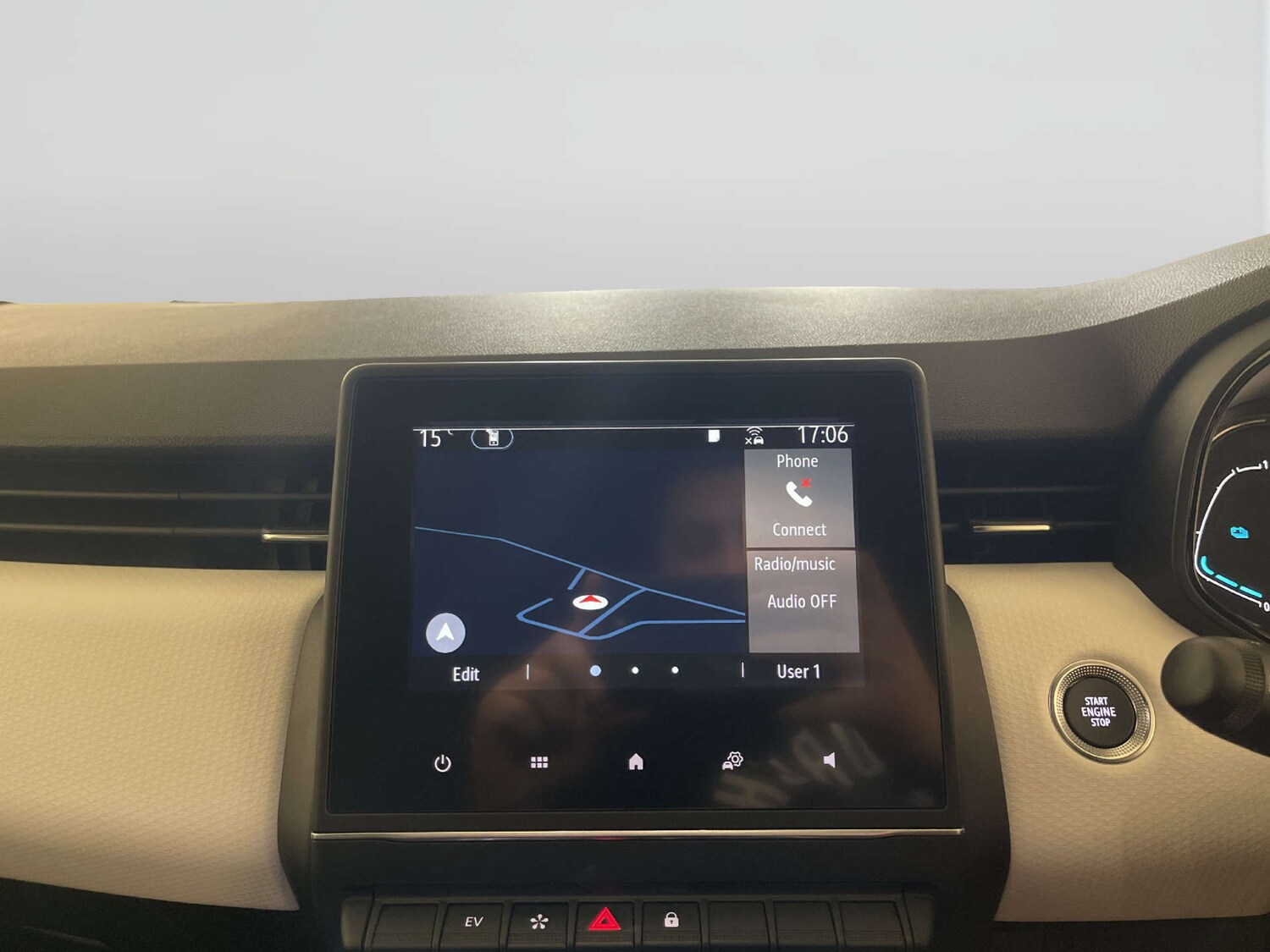 Used Renault Clio 2022 for sale - 78152370: Photo 22