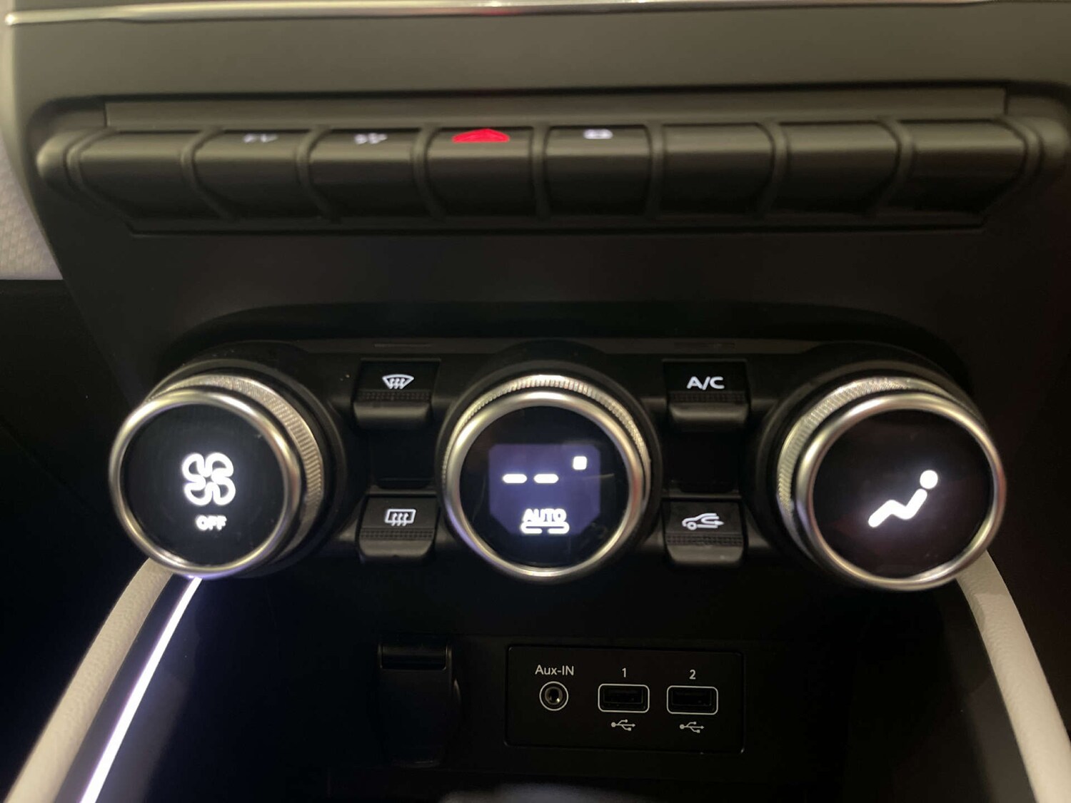 Used Renault Clio 2022 for sale - 78152370: Photo 25