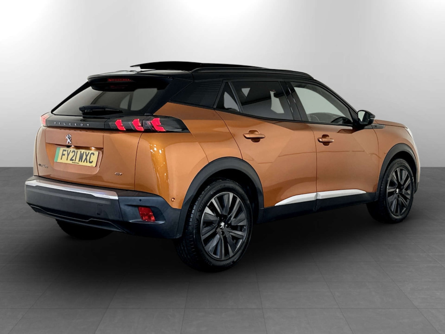 Used Peugeot 2008 2021 for sale - 77667895: Photo 10