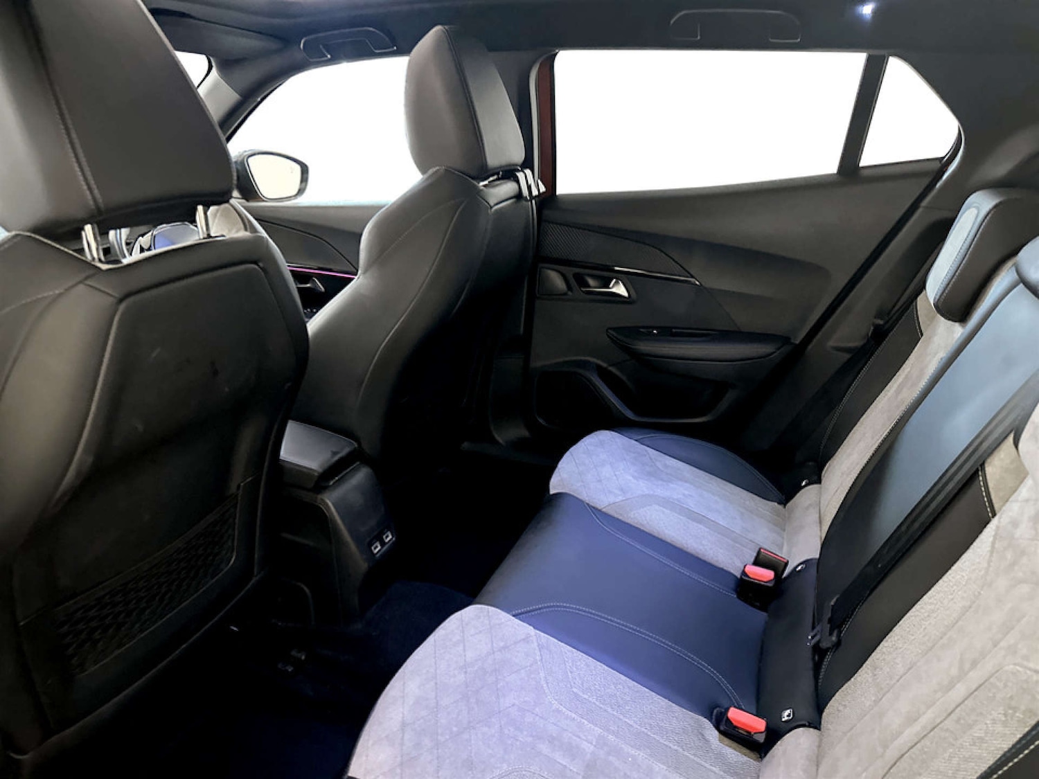 Used Peugeot 2008 2021 for sale - 77667895: Photo 14