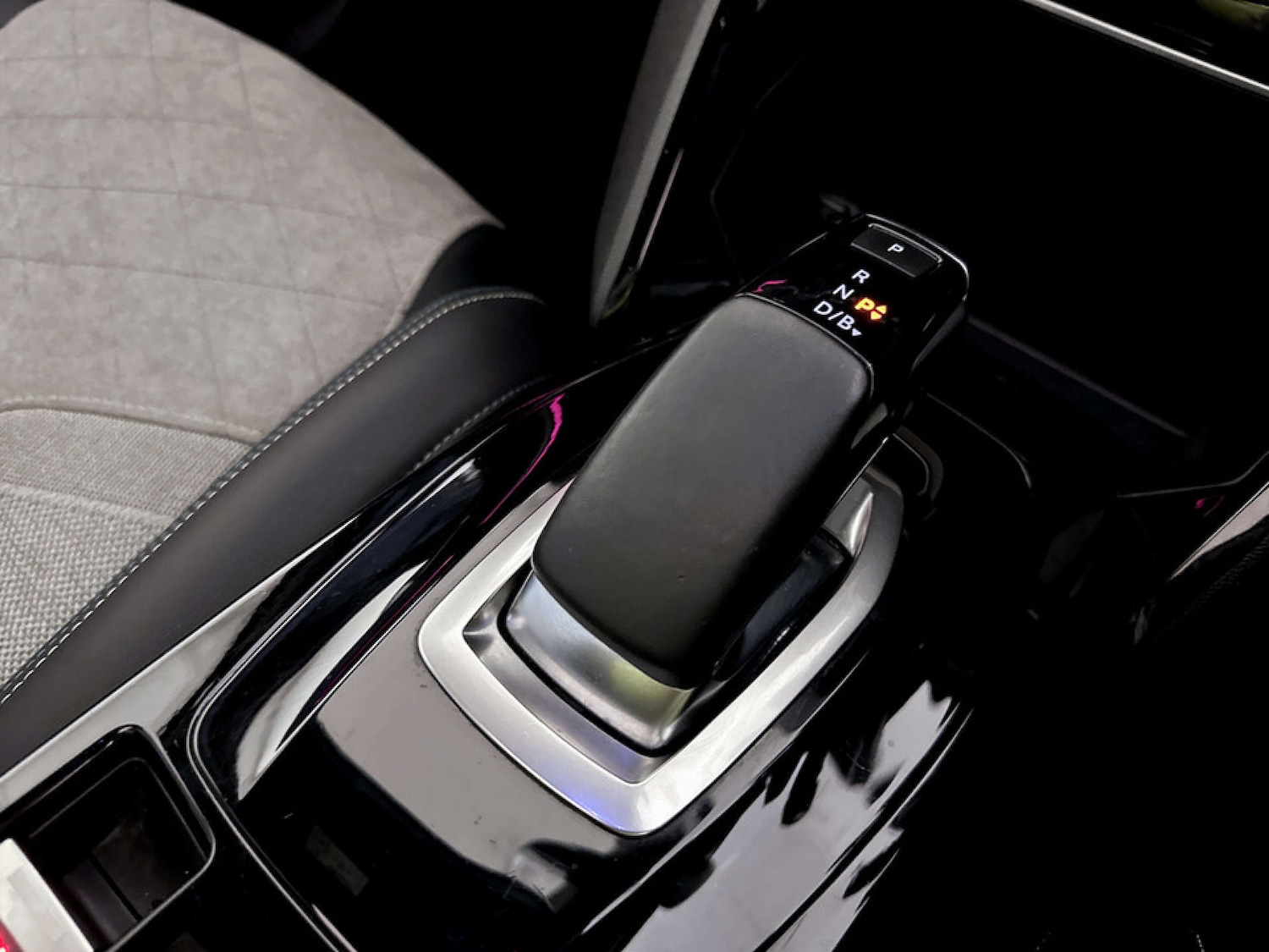 Used Peugeot 2008 2021 for sale - 77667895: Photo 25