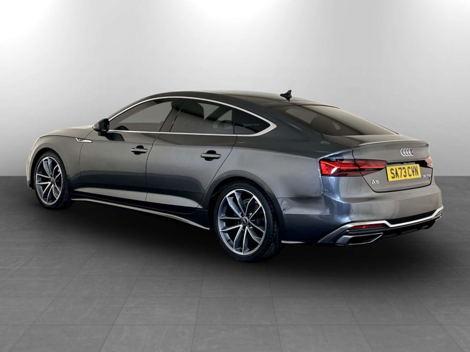 Used Audi A5 2023 for sale - 77185763: Photo 8