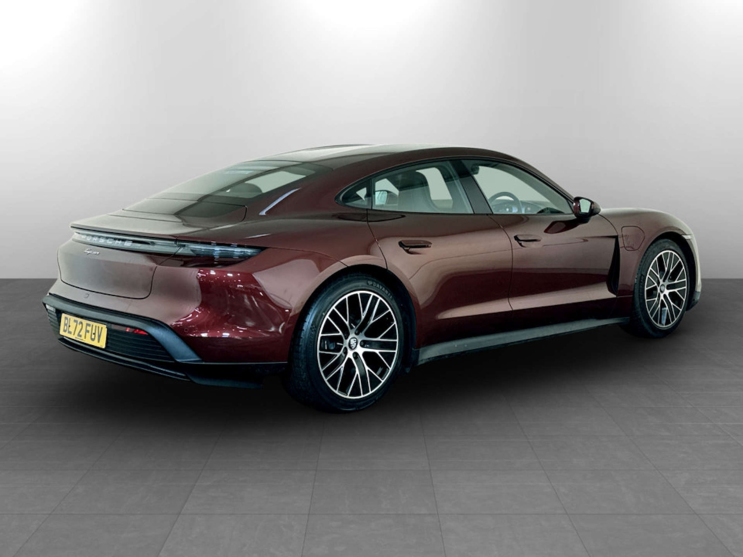 Used Porsche Taycan 2022 for sale - 77245617: Photo 10