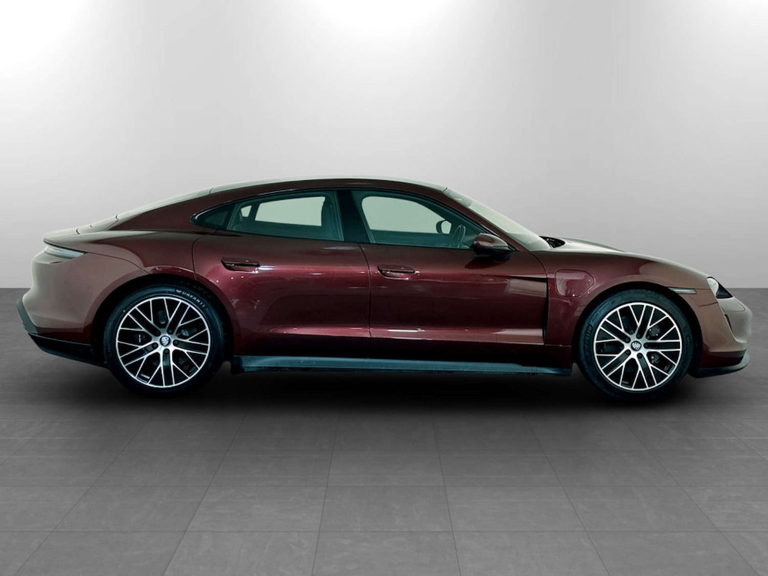 Used Porsche Taycan 2022 for sale - 77245617: Photo 11