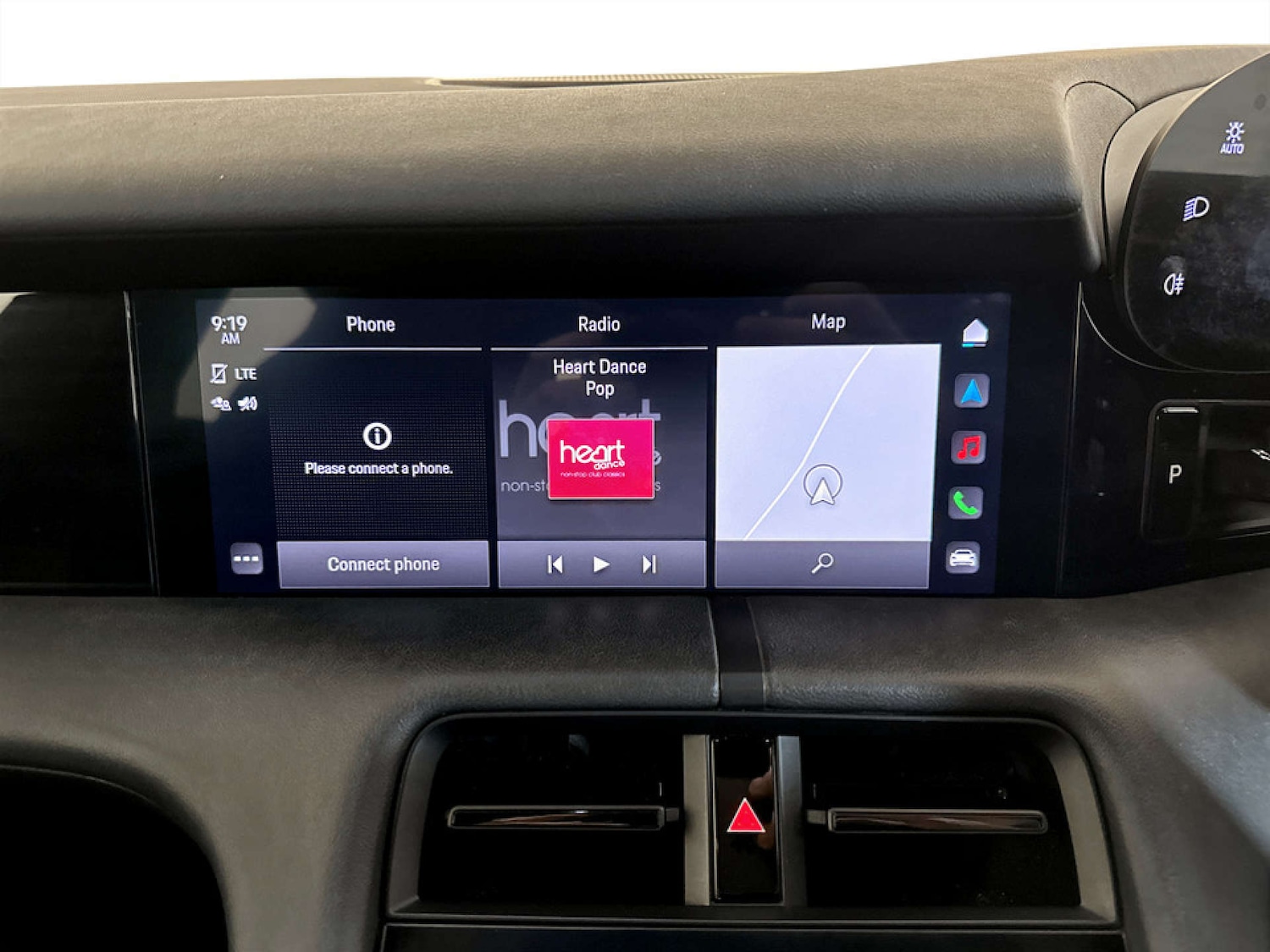 Used Porsche Taycan 2022 for sale - 77245617: Photo 24