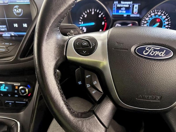 Used Ford Kuga 2016 for sale - 76277230: Photo 17