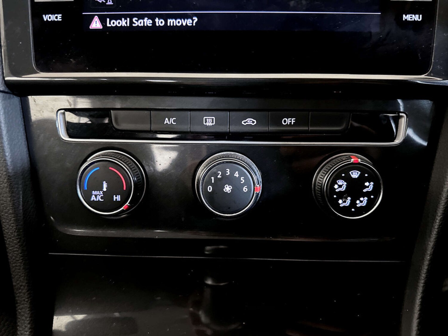 Used Volkswagen Golf 2018 for sale - 77409032: Photo 25