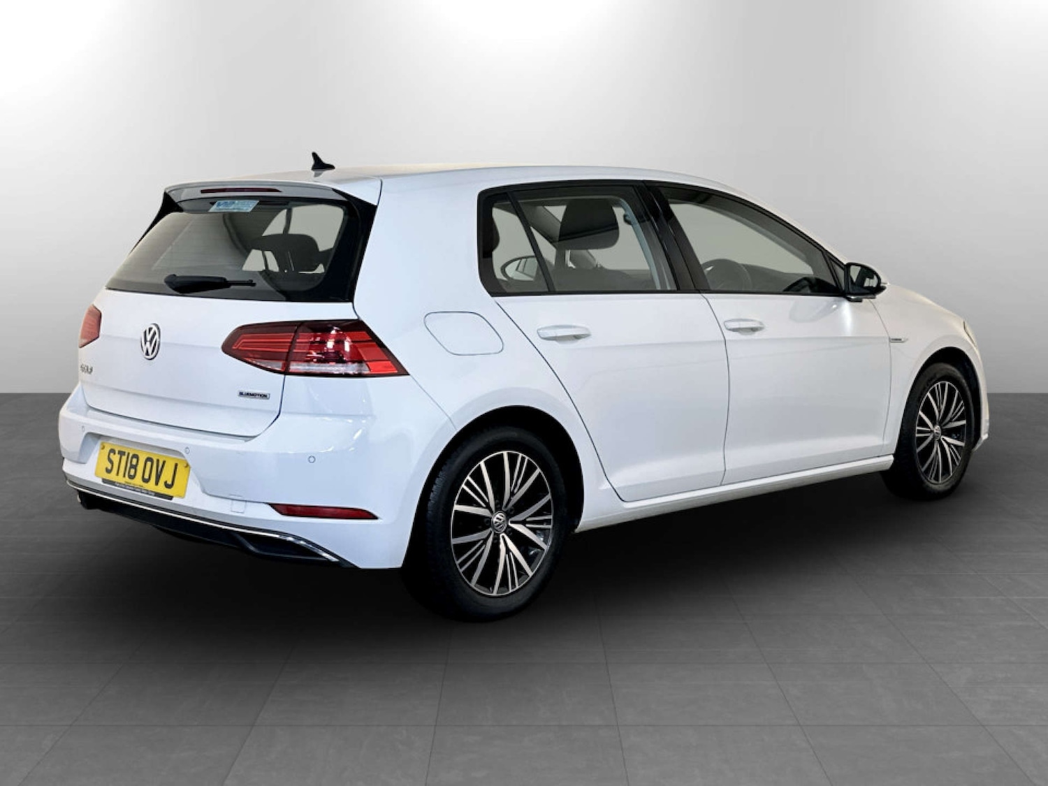 Used Volkswagen Golf 2018 for sale - 77409032: Photo 9