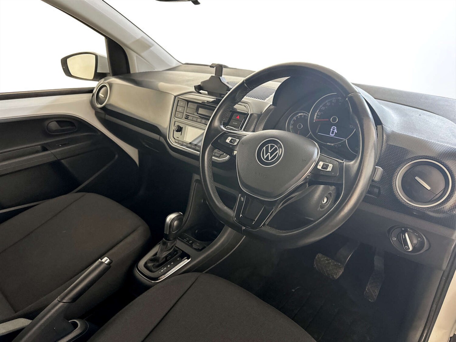 Used Volkswagen up! 2022 for sale - 77688345: Photo 15