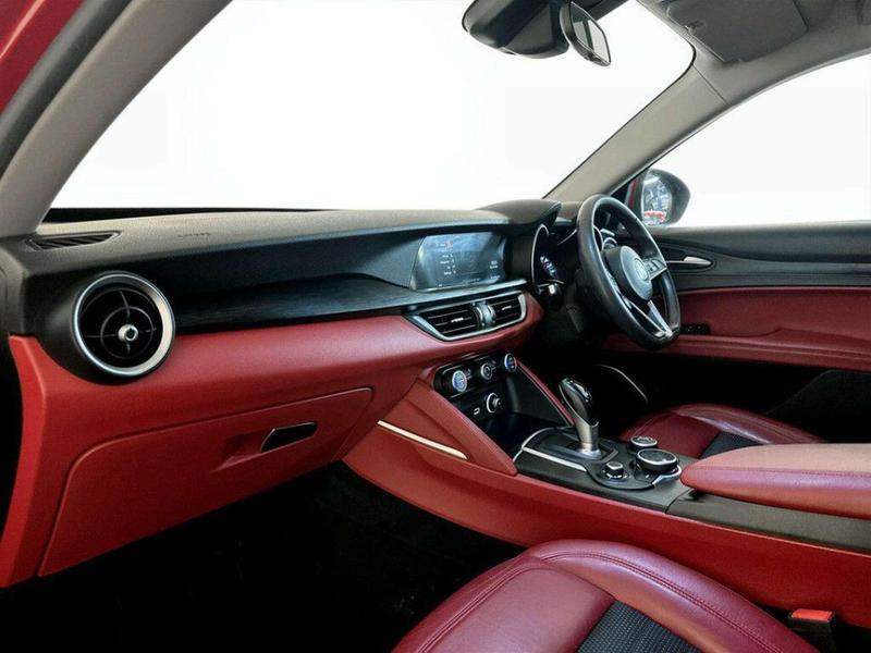 Used Alfa Romeo Stelvio 2018 for sale - 76826151: Photo 12