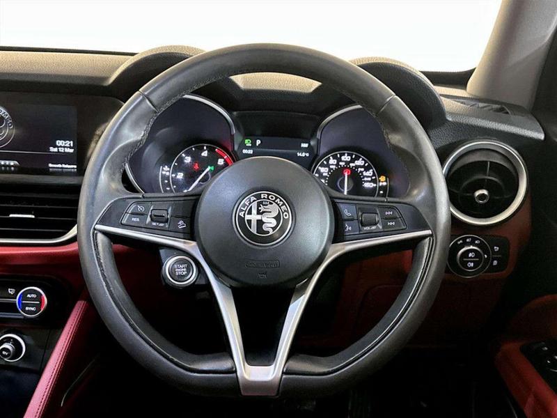 Used Alfa Romeo Stelvio 2018 for sale - 76826151: Photo 16