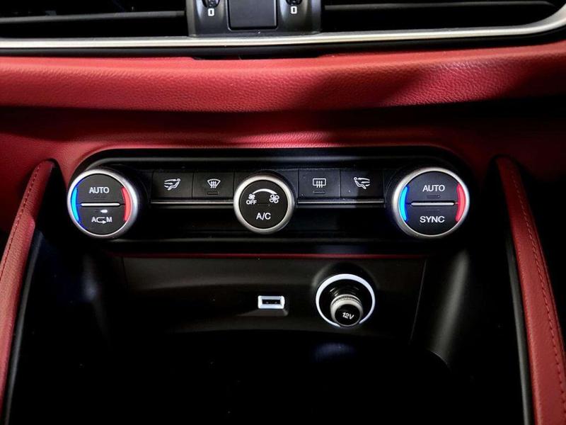 Used Alfa Romeo Stelvio 2018 for sale - 76826151: Photo 25