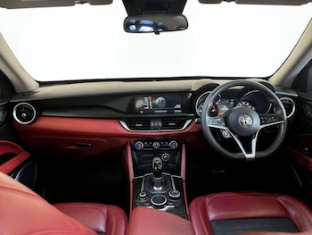 Used Alfa Romeo Stelvio 2018 for sale - 76826151: Photo