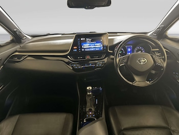 Used Toyota C-HR 2019 for sale - 79368678: Photo