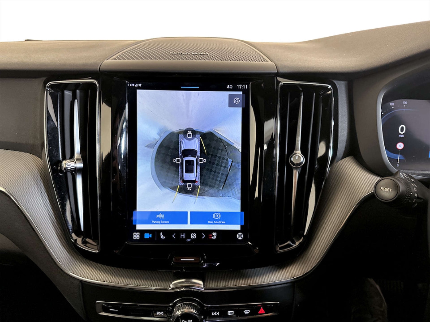 Used Volvo XC60 2023 for sale - 77655568: Photo 20