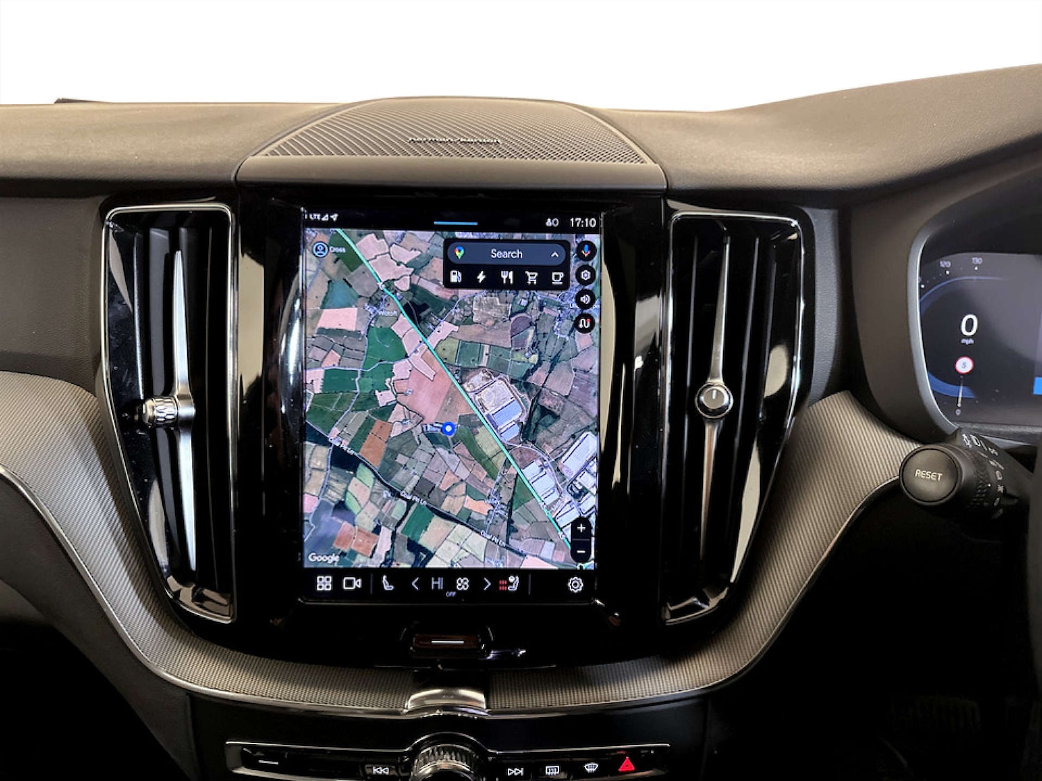 Used Volvo XC60 2023 for sale - 77655568: Photo 21