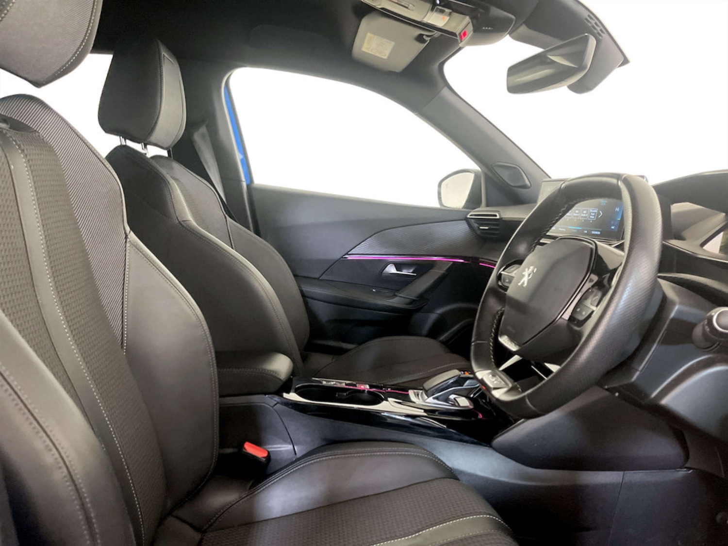 Used Peugeot 2008 2022 for sale - 77693787: Photo 12