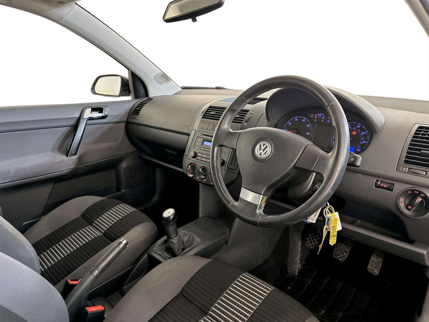 Used Volkswagen Polo 2008 for sale - 77681201: Photo 16