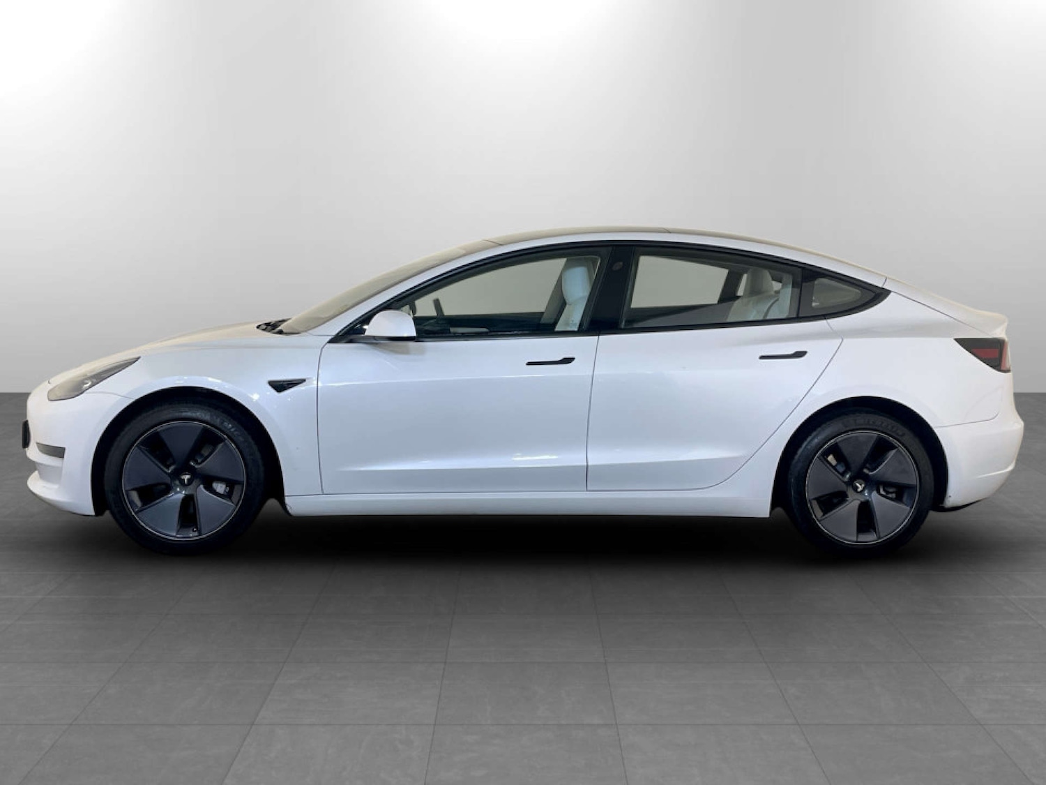 Used Tesla Model 3 2022 for sale - 77437552: Photo 7
