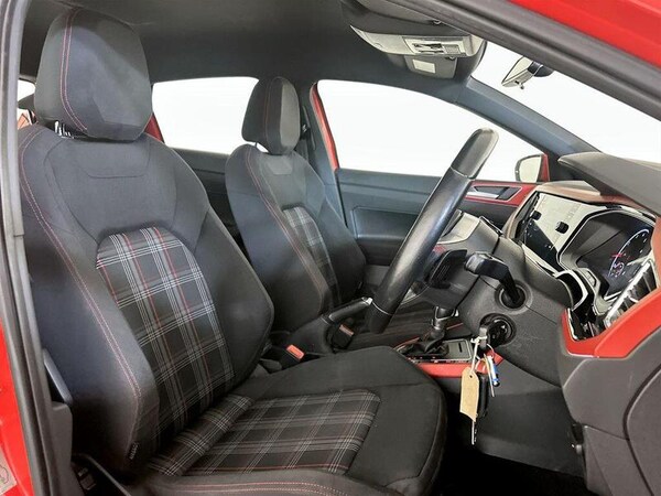 Used Volkswagen Polo 2018 for sale - 76131605: Photo 13