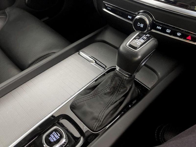 Used Volvo V60 2019 for sale - 76162054: Photo 25