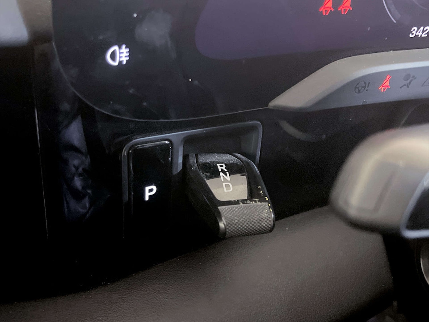 Used Porsche Taycan 2022 for sale - 77437451: Photo 19