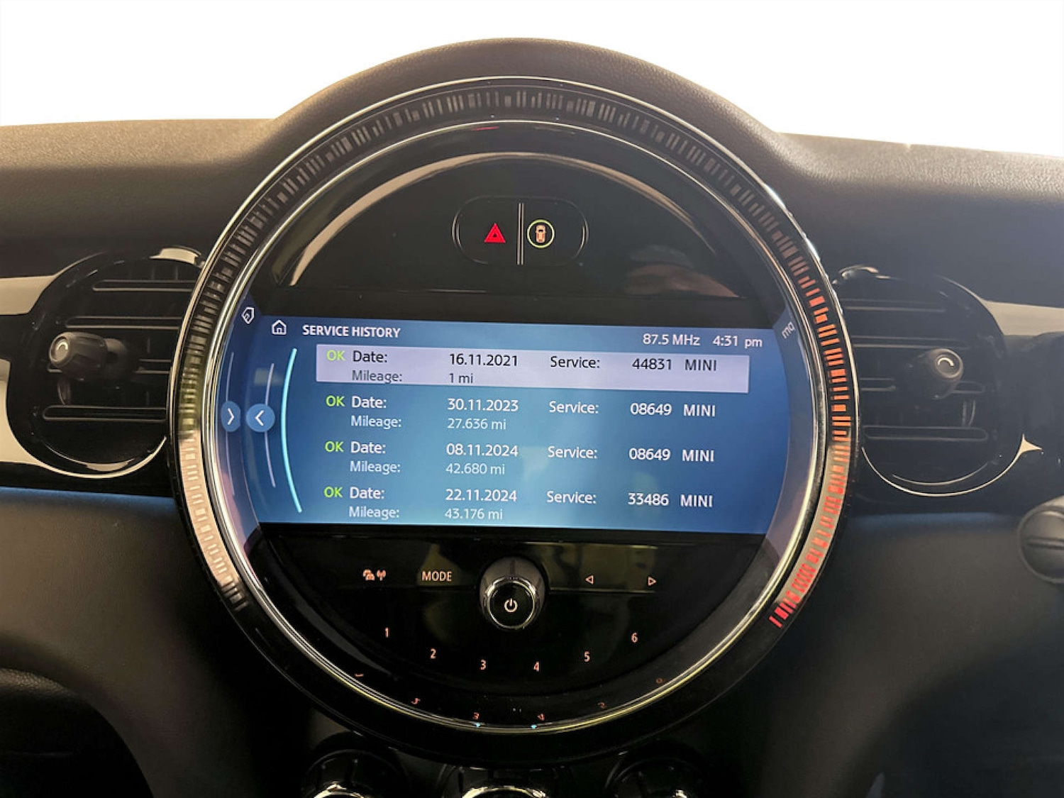 Used MINI Electric Hatch 2021 for sale - 77185747: Photo 24