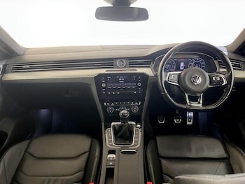 Used Volkswagen Arteon 2018 for sale - 76296716: Photo 3