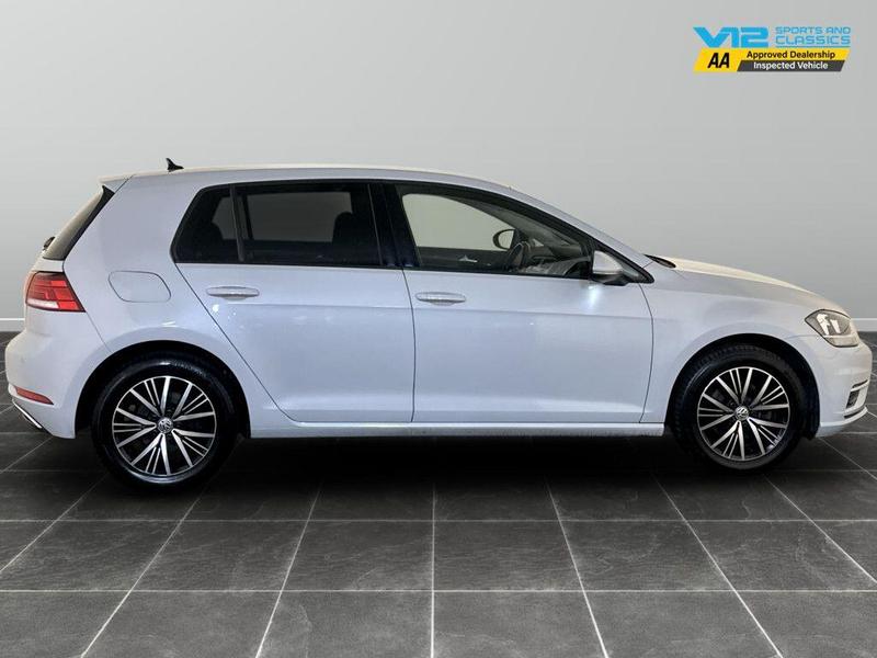 Used Volkswagen Golf 2017 for sale - 76162026: Photo 11